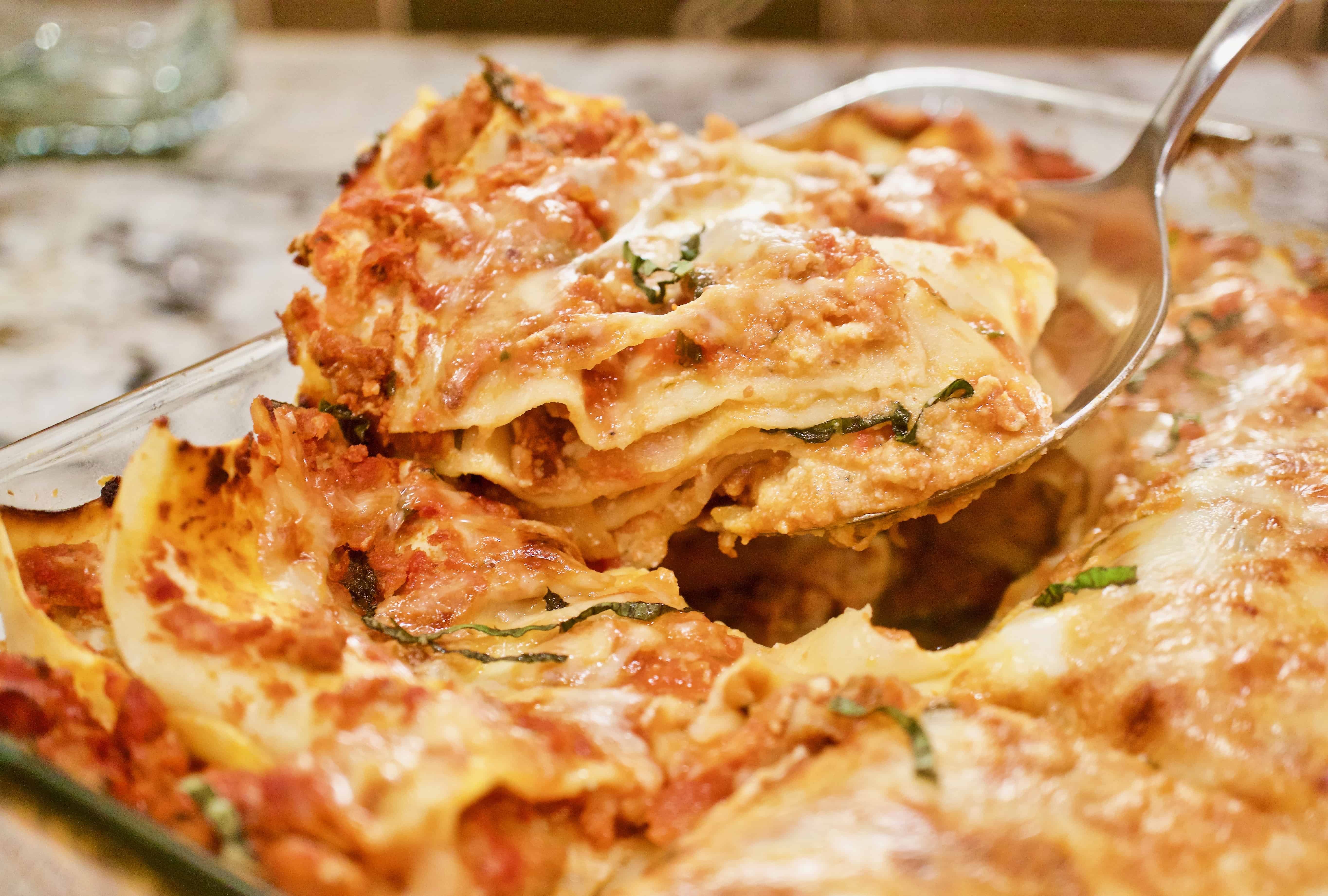 Lighter Meat and Cheese Lasagna Yummy Noises