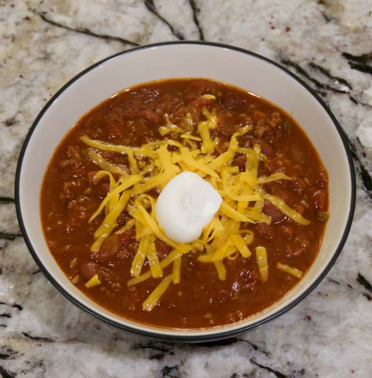 Spicy Beef & Bean Chili - Yummy Noises